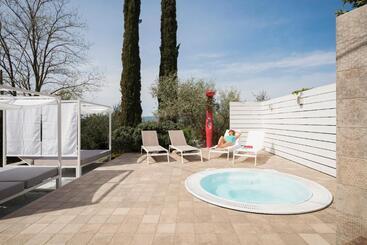 Botrona B&b - Scarlino