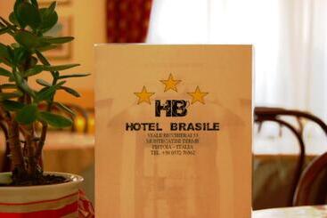 هتل Brasile