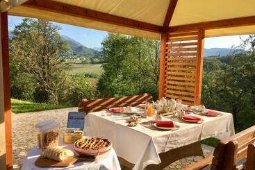 تختخواب و صبحانه Agriturismo Lemire
