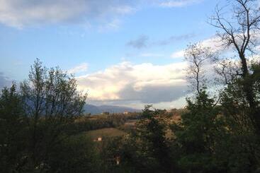 تختخواب و صبحانه Agriturismo Lemire