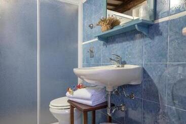 تختخواب و صبحانه Camere Di Ulisse