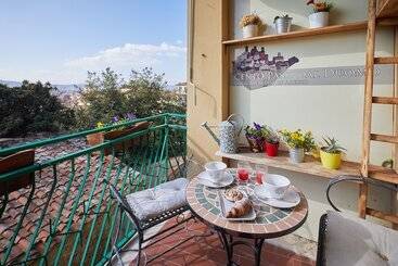 Cento Passi Dal Duomo B&b