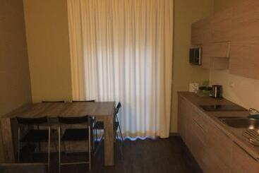 Hll Hotel Lungolago Lecco Como Lake