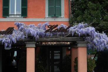 هتل Albergo Lucia Pagnanelli