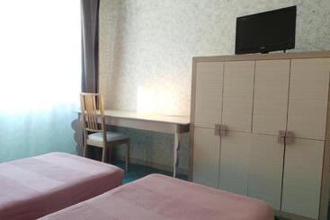هتل Albergo Villa Anna