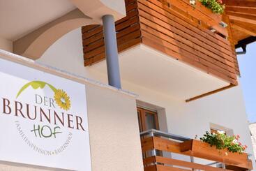 هتل Der Brunnerhof