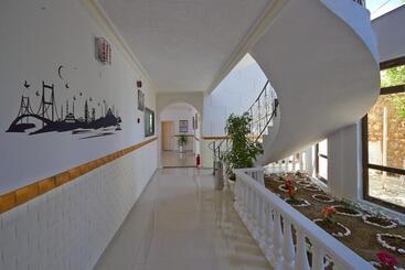 هتل Kalkan Dream