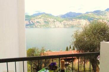 هتل Villa Emma Malcesine