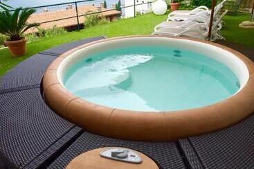 هتل Villa Emma Malcesine