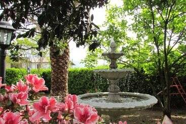 تختخواب و صبحانه Casa Del Girasole