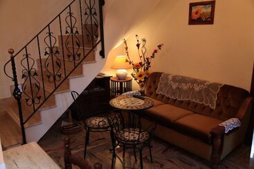 تختخواب و صبحانه Casa Del Girasole