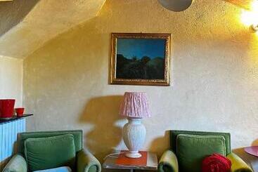 تختخواب و صبحانه Relais San Damian