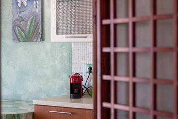 تختخواب و صبحانه Roccabianca Rooms & Studios
