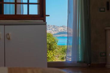 تختخواب و صبحانه Roccabianca Rooms & Studios