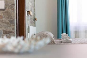 تختخواب و صبحانه Roccabianca Rooms & Studios