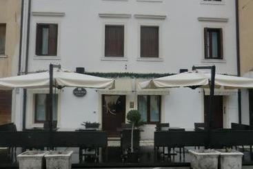 Valentino B&b
