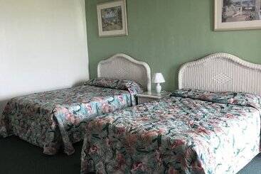 Gold Crest Motel