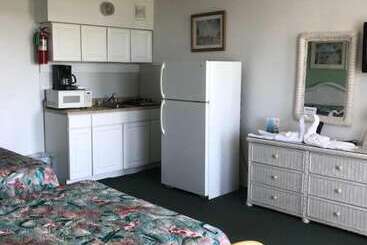Gold Crest Motel
