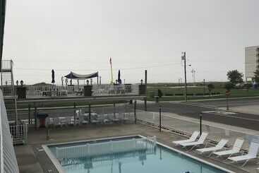 Gold Crest Motel