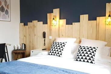 هتل Hôtel La Baïne