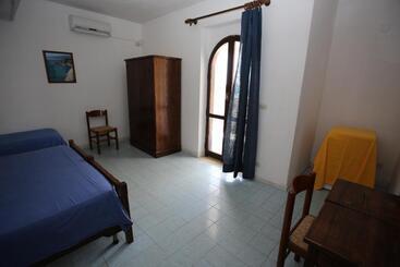 هتل La Giara