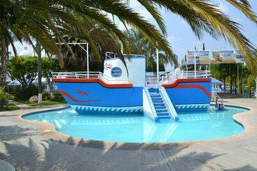 هتل Splash Inn