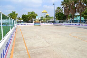 هتل Splash Inn