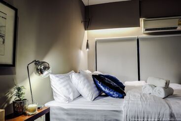هتل The Urban Room