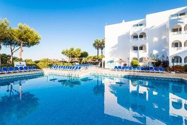 Apartamentos Globales Lord Nelson