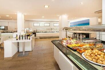 Apartamentos Globales Lord Nelson
