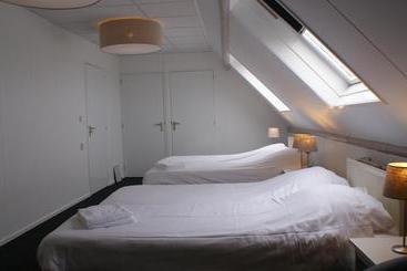 Bed And Breakfast De Zeehoeve