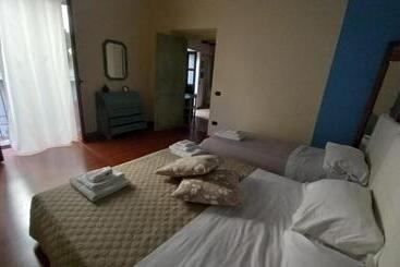 تختخواب و صبحانه La Casa Di Ivana