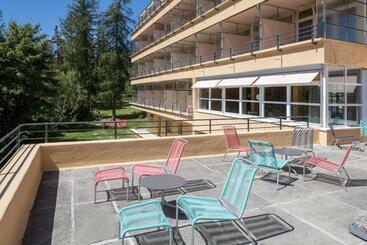 Cransmontana Youth Hostel