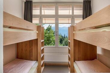 Cransmontana Youth Hostel