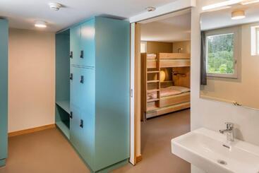 Cransmontana Youth Hostel