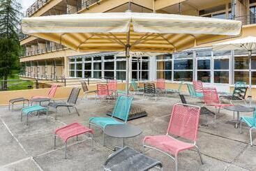 Cransmontana Youth Hostel