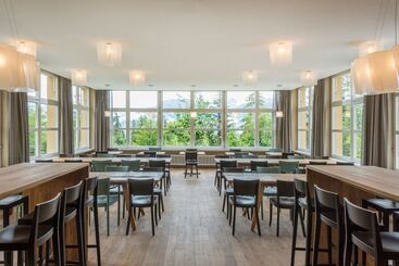 Cransmontana Youth Hostel