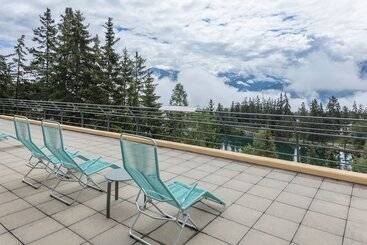 Cransmontana Youth Hostel