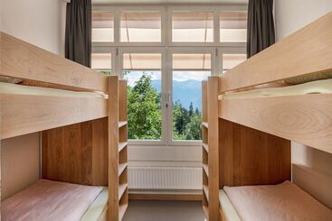 Cransmontana Youth Hostel