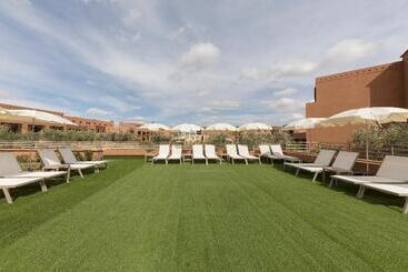 Отель Be Live Experience Marrakech Palmeraie All Inclusive