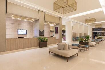 Отель Be Live Experience Marrakech Palmeraie All Inclusive