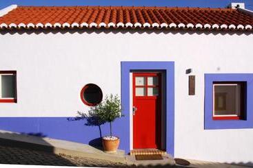 هتل Casas Do Moinho   Turismo De Aldeia