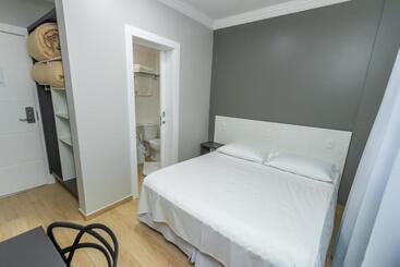 ホテル Caxias Thermas