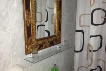 هتل El Artista