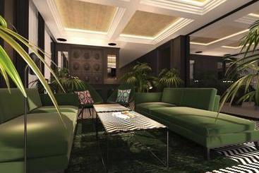 هتل La Merced Suites