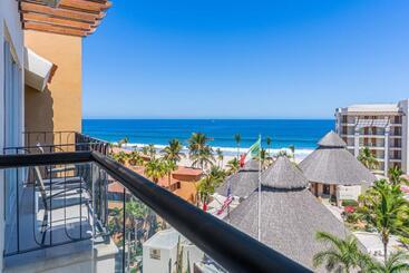 Belair Sunclub Hotel Cabos
