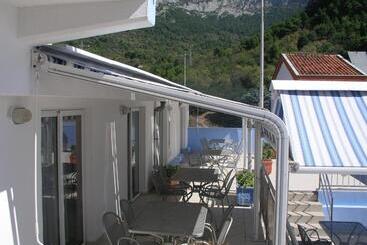 Aparthotel Pecic