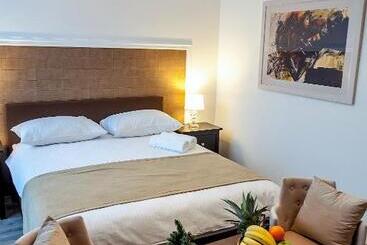 Regal Residence B&b