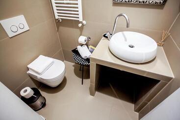 Regal Residence B&b