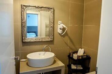 Regal Residence B&b